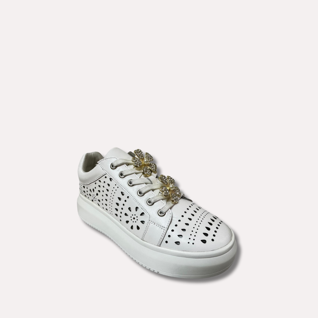 Shoe Trims - Large Gold Clover And Pearl