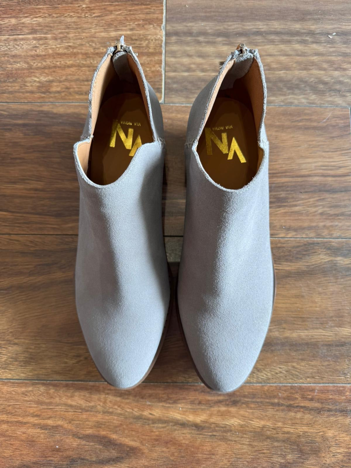 Ancy in Beige