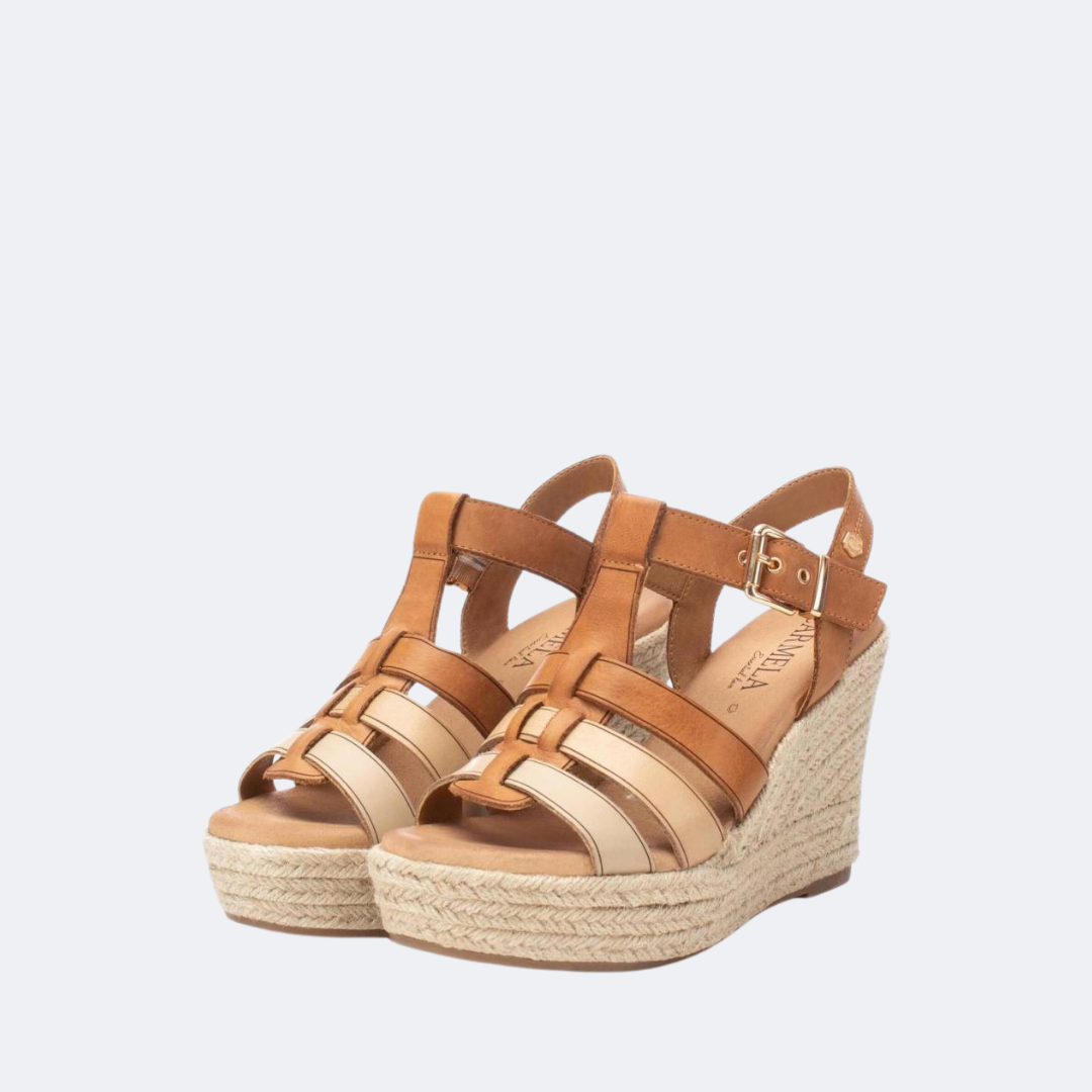 Carmela - 161622 - Wedge Sandals - Camel