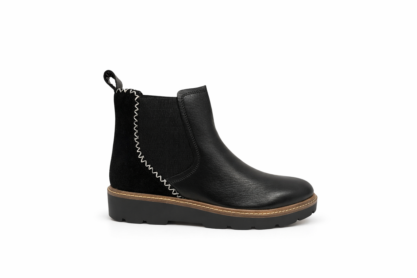 Via Nova - Malie - Boot