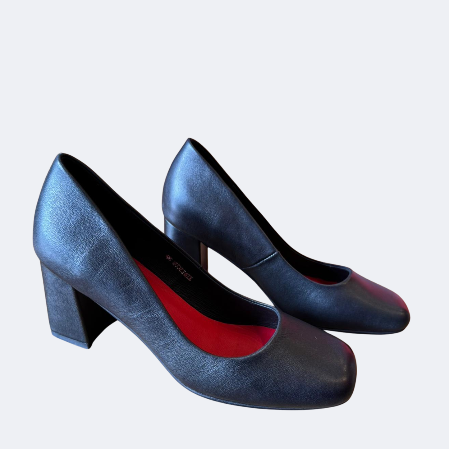 Hibiscus - Heels