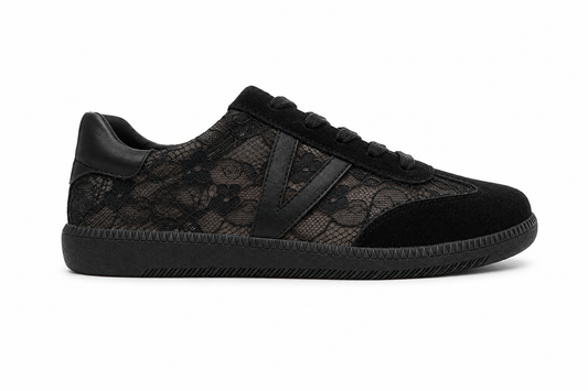 Via Nova Flirt Lace Up Sneaker