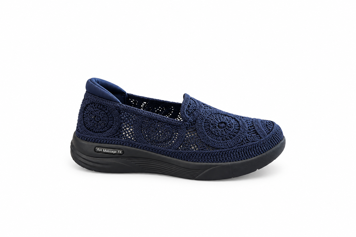Via Nova Pass Slip On Sneaker