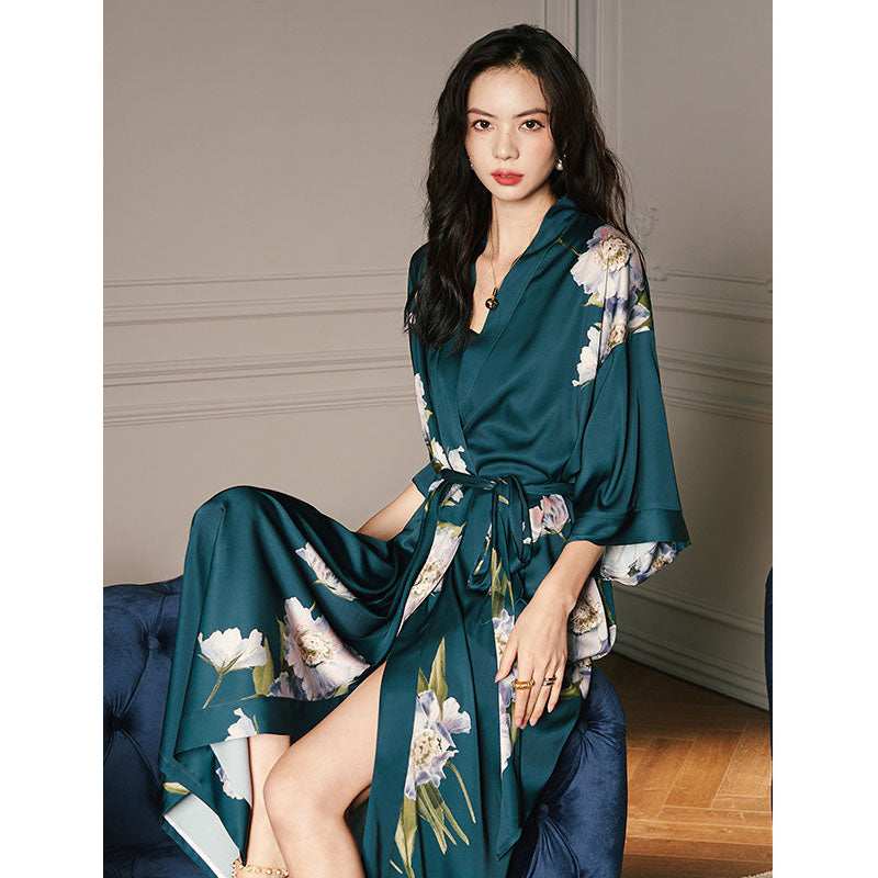 Sienna Relaxed Kimono Robe – Effortless Style and Comfort