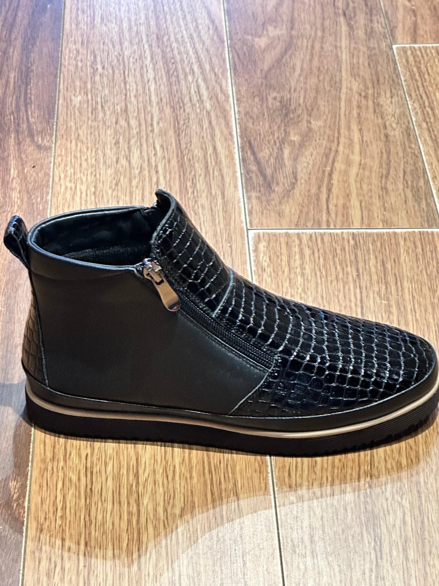 Neg - Boots