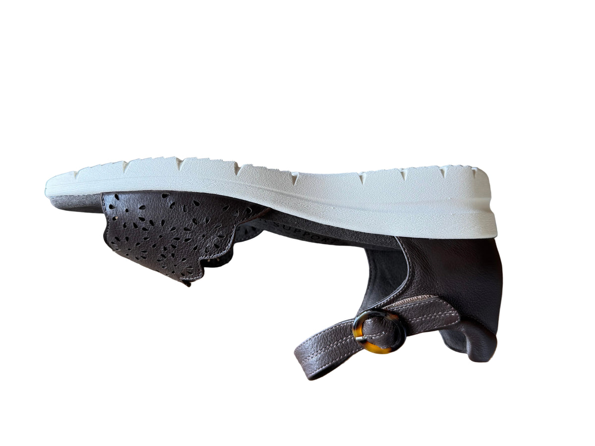 Via Nova Rusk Wedge