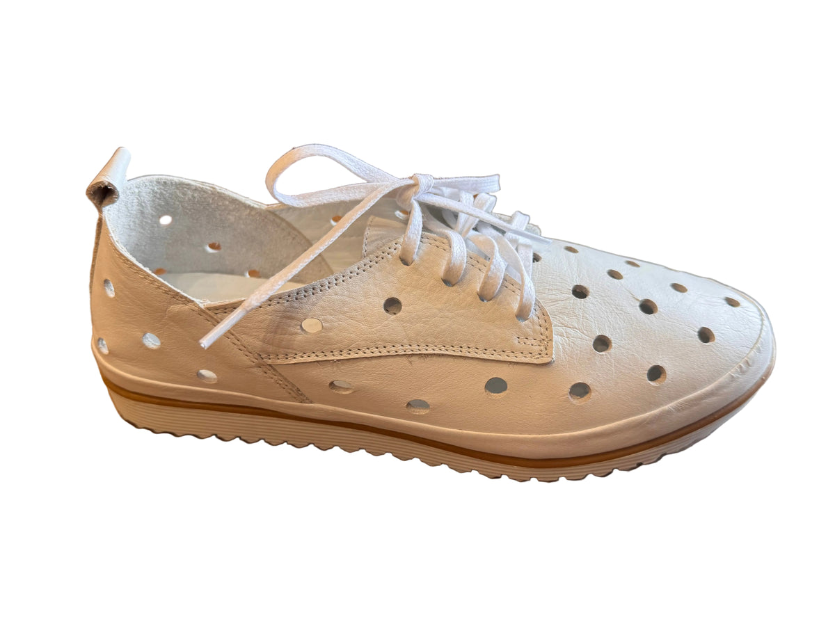 Via Nova Ceaser Walking Shoes