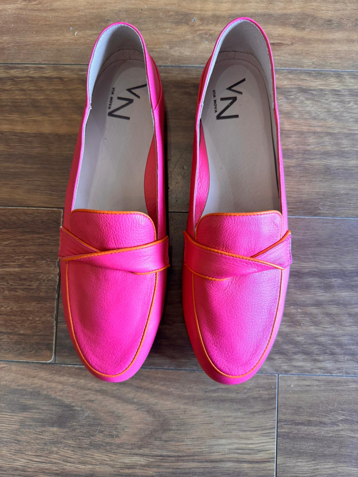 BOSS in Fuchsia and Orange