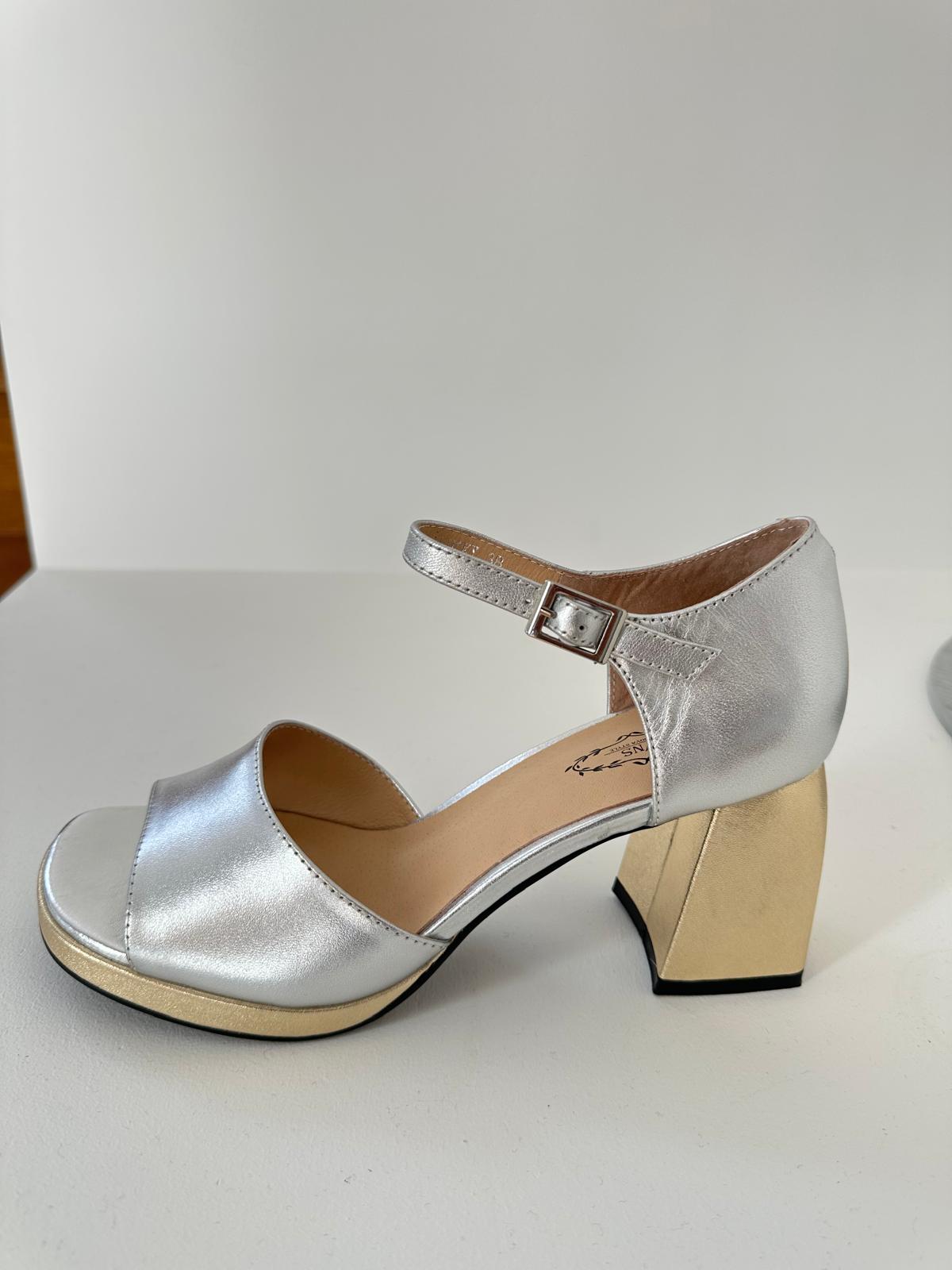 VNS - Lucky - Silver/Gold Heel
