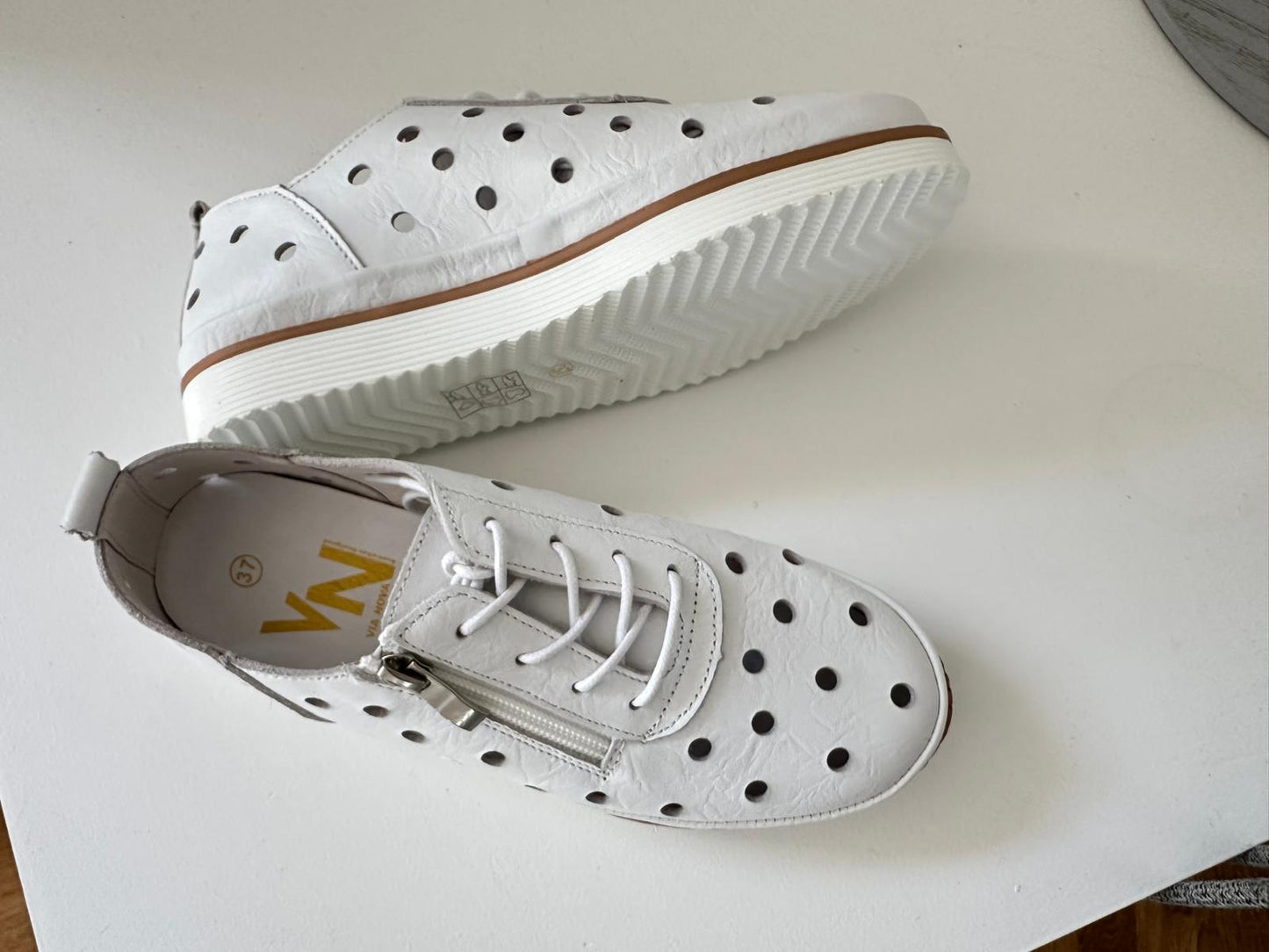 VN - Ceas - Breathable Shoes